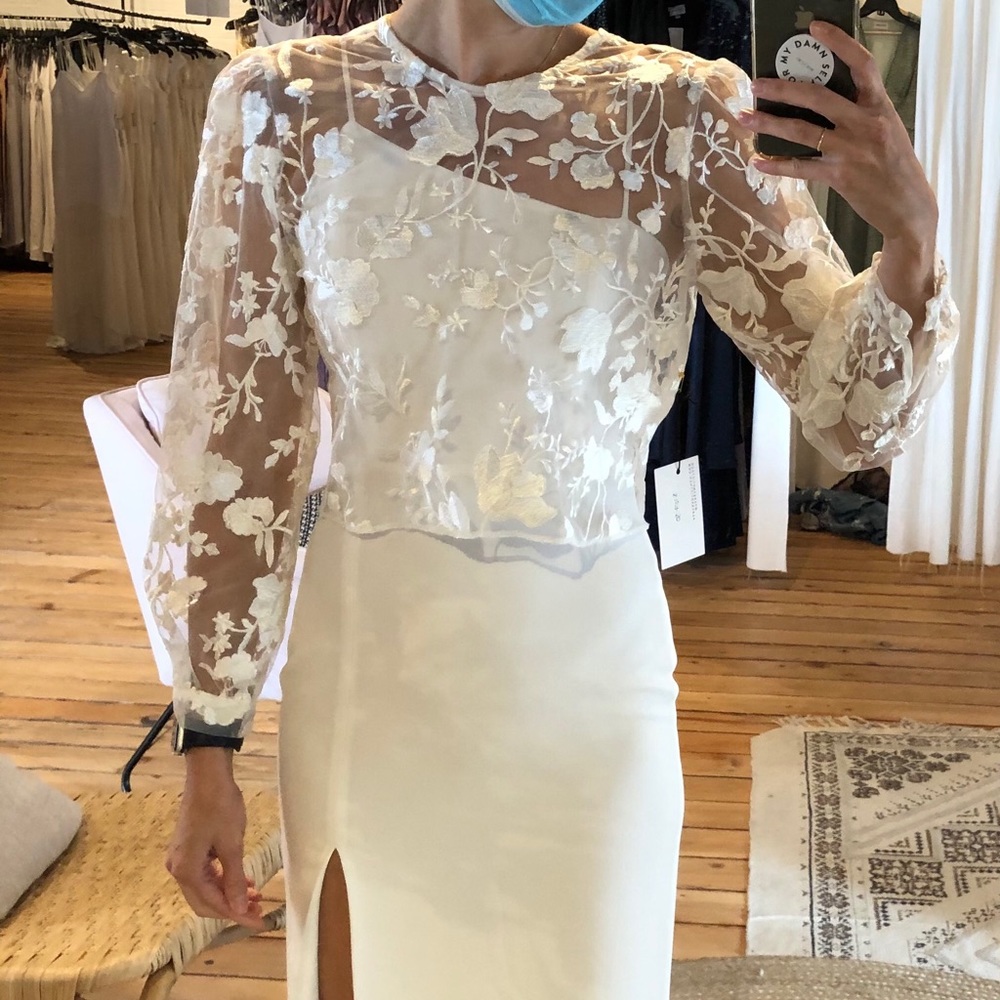 Park & Fifth Co white Dress topper